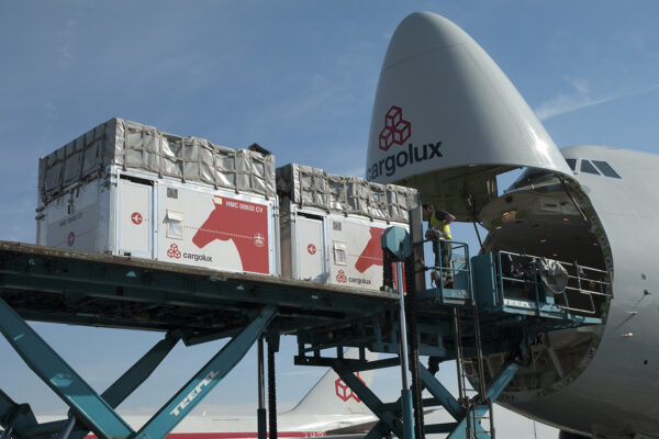 Cargolux_Horse_transport
